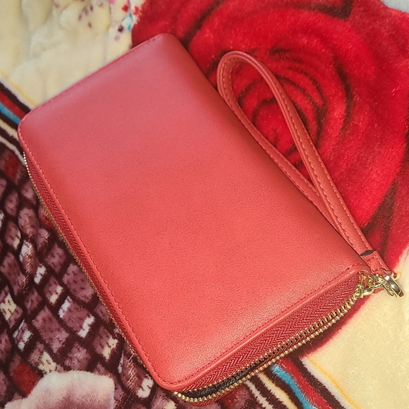 Ruby Red Wallet - Steve Madden ❤️ - Picture 3 of 6